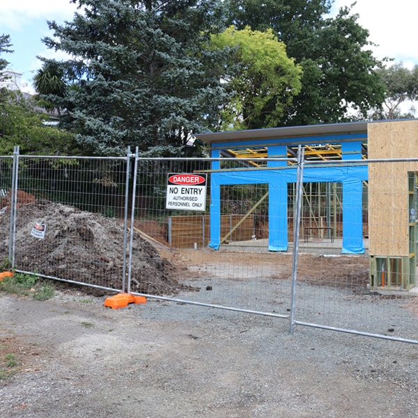 do you deliver and install temporary fencing and what's the cost for this in Harrisville PA